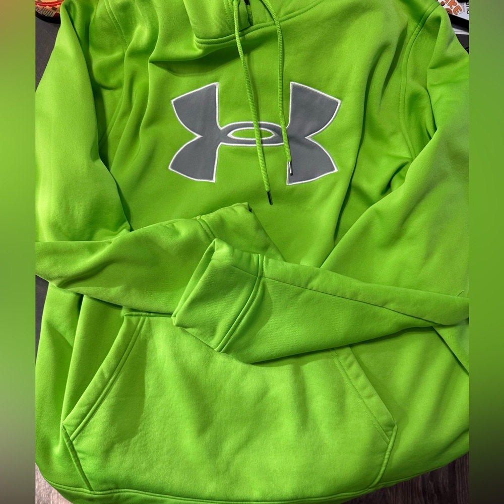Men’s UA